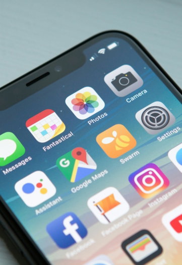 space-gray-i-phone-x.jpg space gray iPhone X